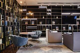 Отель Courtyard by Marriott Warsaw Airport Варшава-1